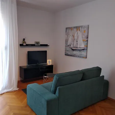 Sweet Apartament *